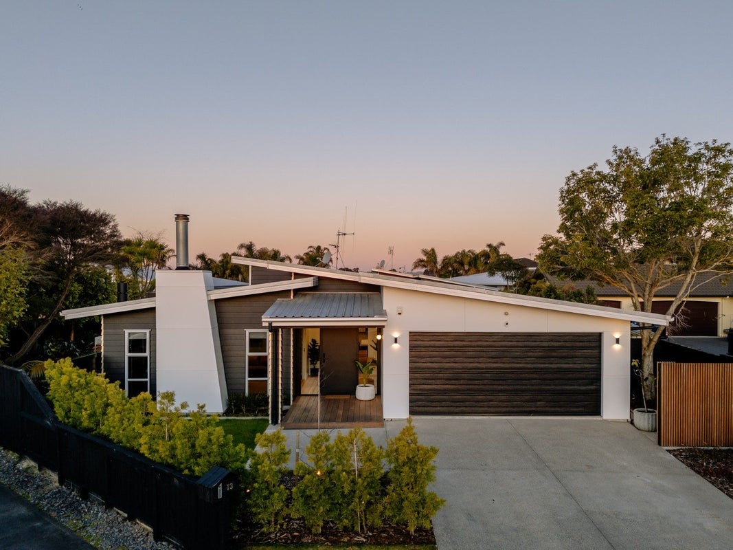 13 Margrain Close, Huntington, Hamilton - Carousel 2