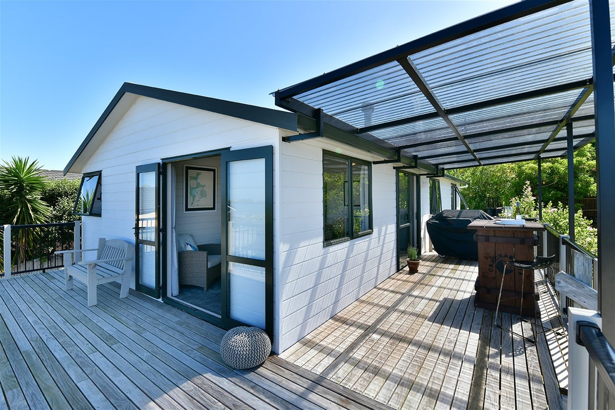 18 TE KAPA PL, Snells Beach, Auckland  - Carousel 2