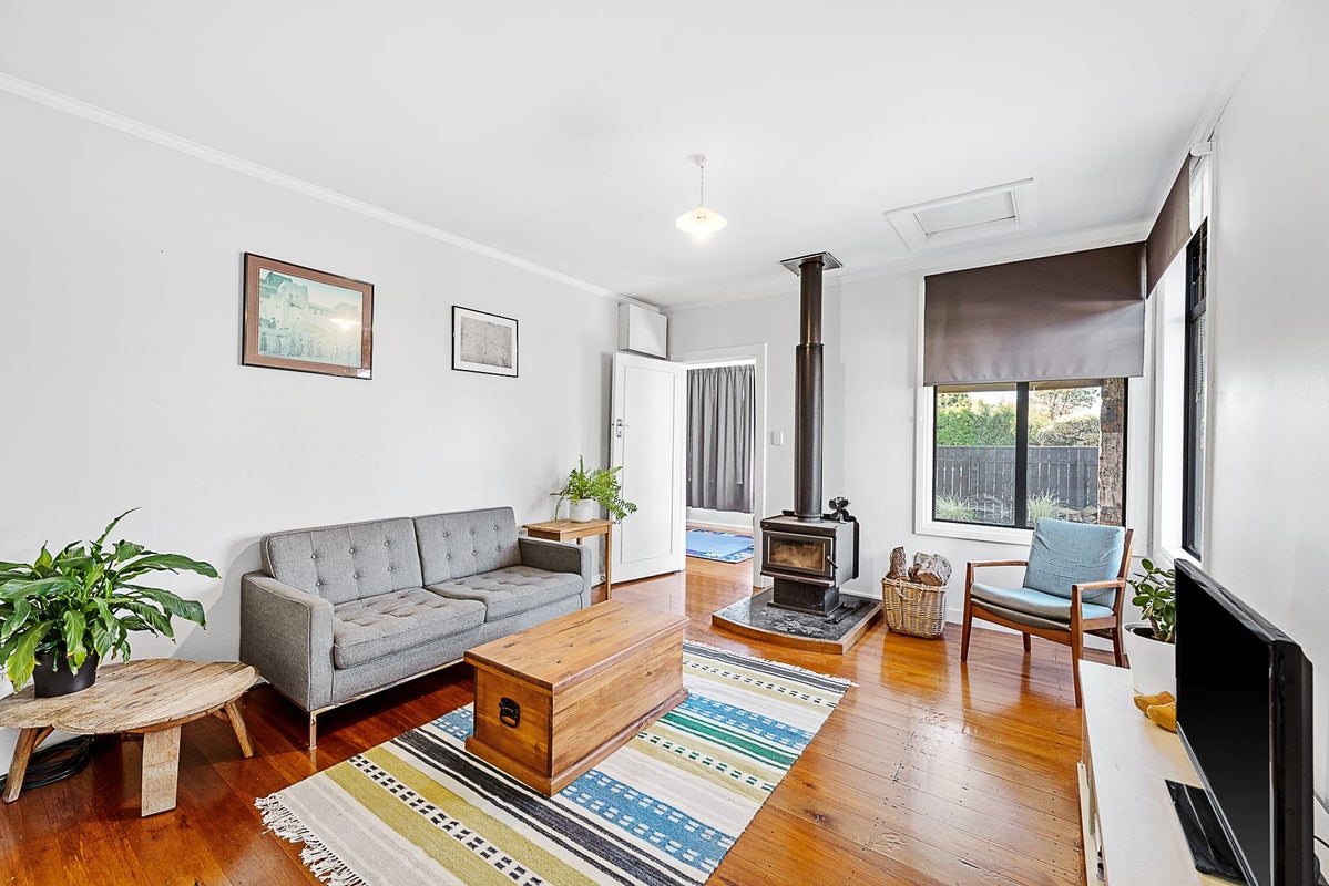 103 Cleghorn Street, Redwoodtown, Blenheim - Carousel 2