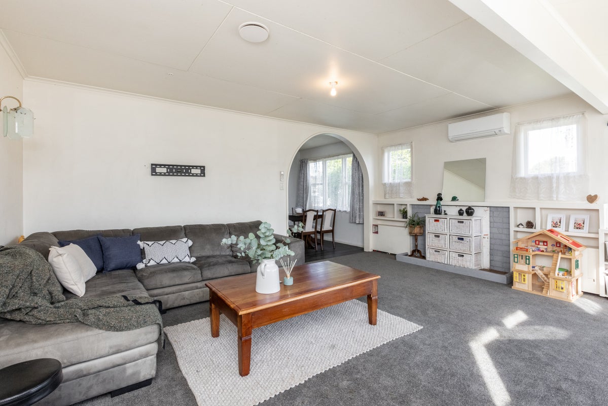 20 Mason Avenue, Maraenui, Napier - Carousel 2