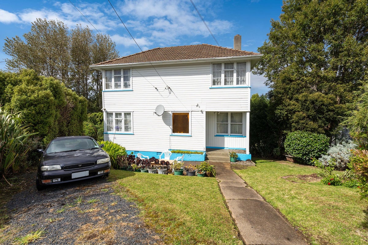 18 Forrester Avenue, Liberton, Dunedin - Carousel 2