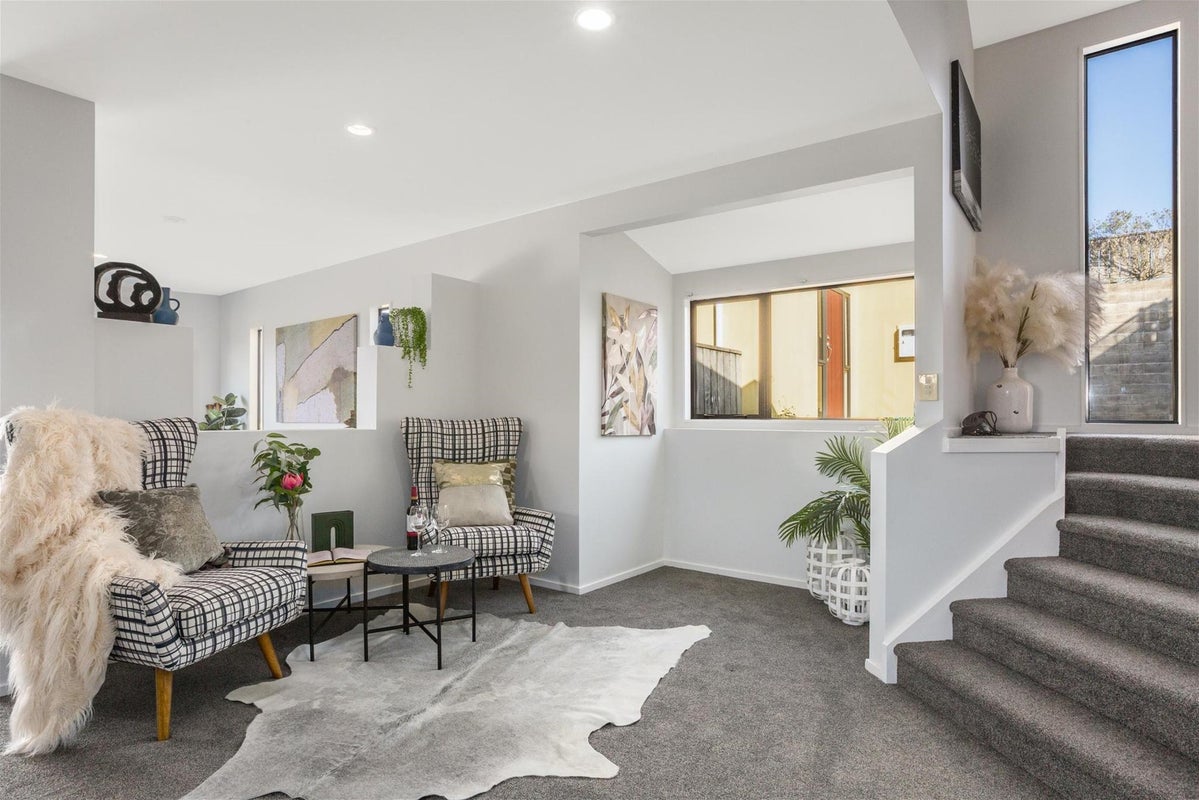 62B Frobisher Street, Island Bay, Wellington - Carousel 2