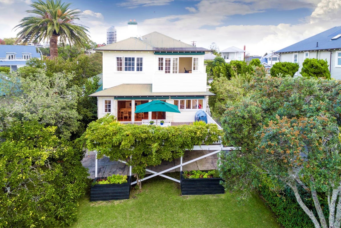 77 Shelly Beach Road, Saint Marys Bay, Auckland - Carousel 1
