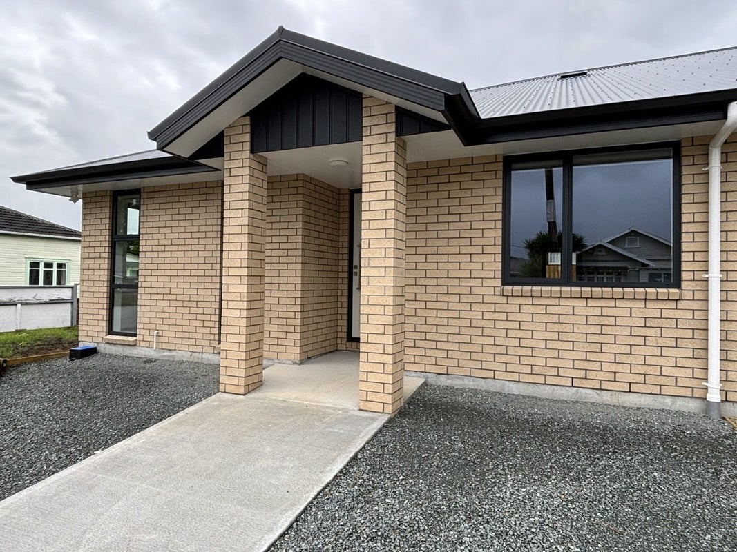 27 Central Avenue, Avenues, Whangarei - Carousel 1