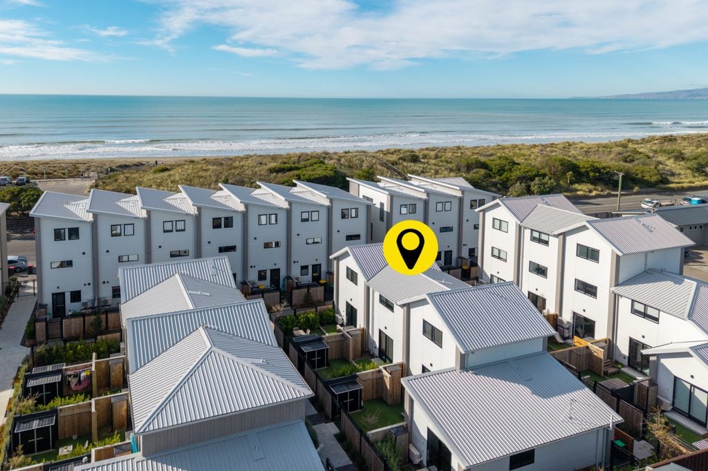 17/232 Marine Parade, New Brighton, Christchurch - Carousel 1