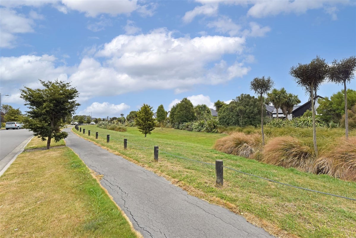 38 Bennington Way, Wigram, Christchurch - Carousel 21
