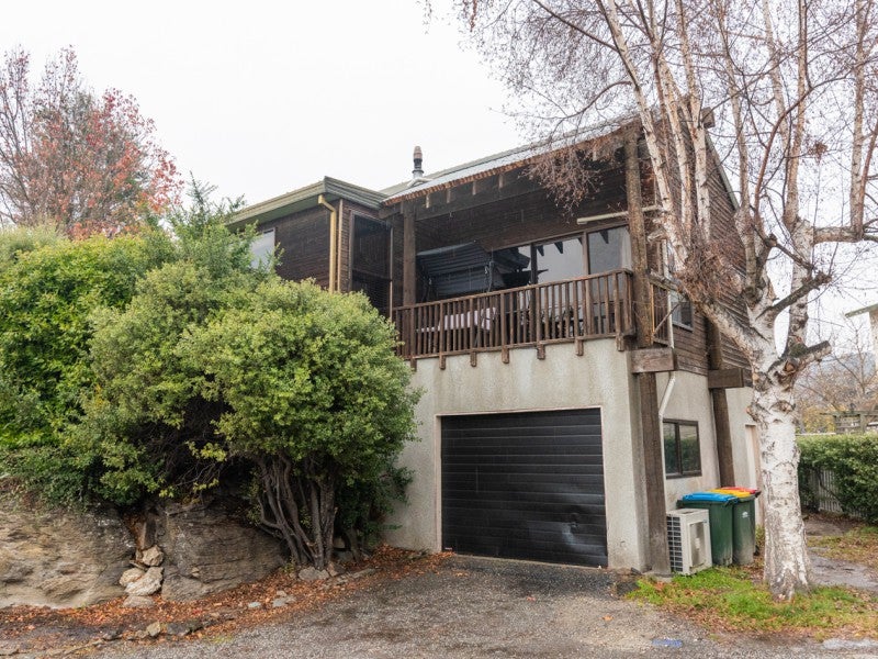 14 The Half Mile, Bridge Hill, Alexandra - Carousel 15
