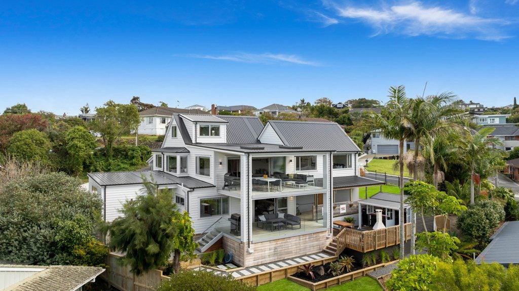 37 Glenfern Road, Mellons Bay, Auckland - Carousel 50