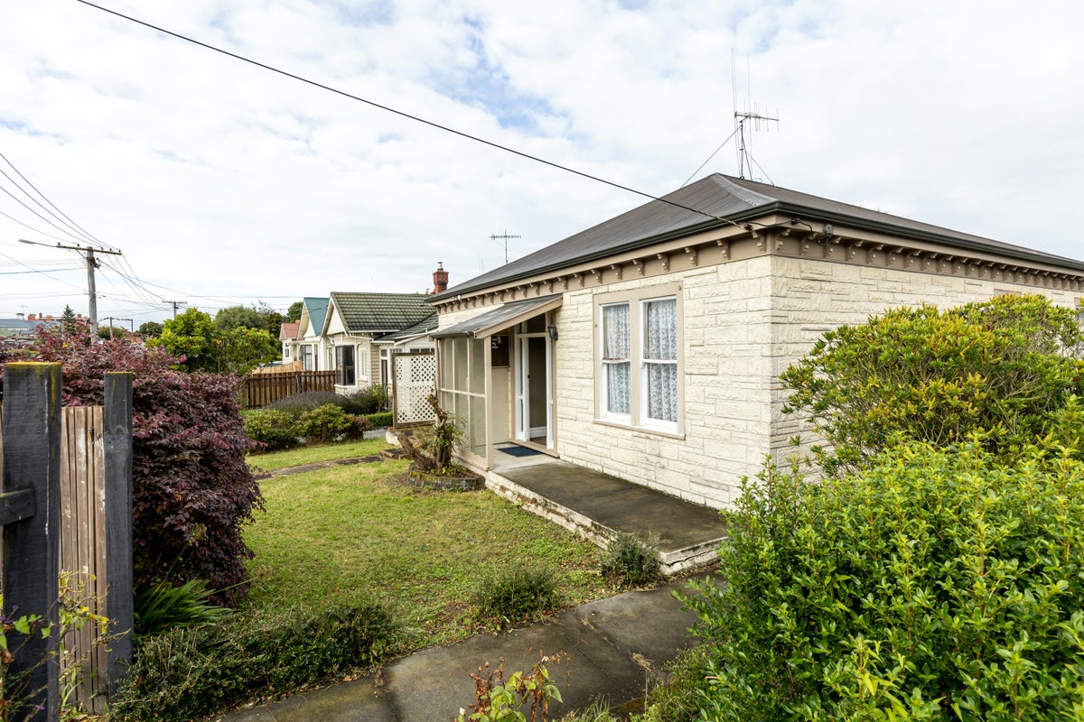 3 Cain Street, Parkside, Timaru - Carousel 1