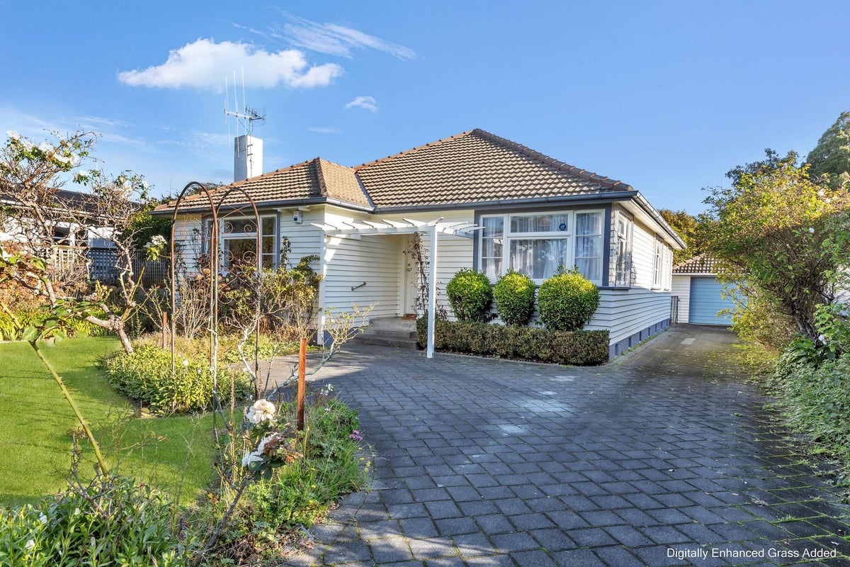 372 Ruahine Street, Terrace End, Palmerston North - Carousel 2