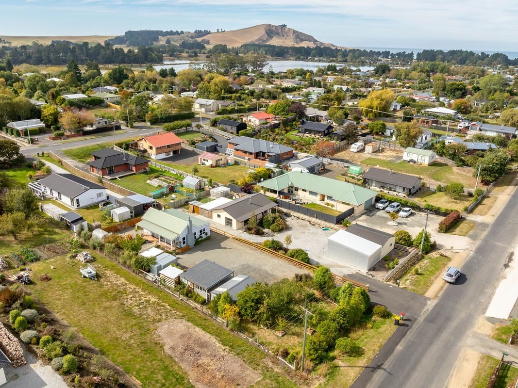 38 Thomas Street, Waikouaiti, Waikouaiti - Carousel 40