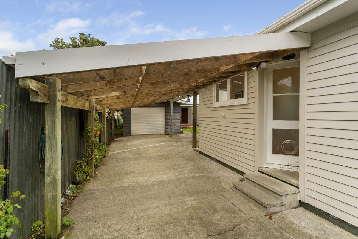 103 Atkinson Avenue, Otaki Beach, Otaki - Carousel 25