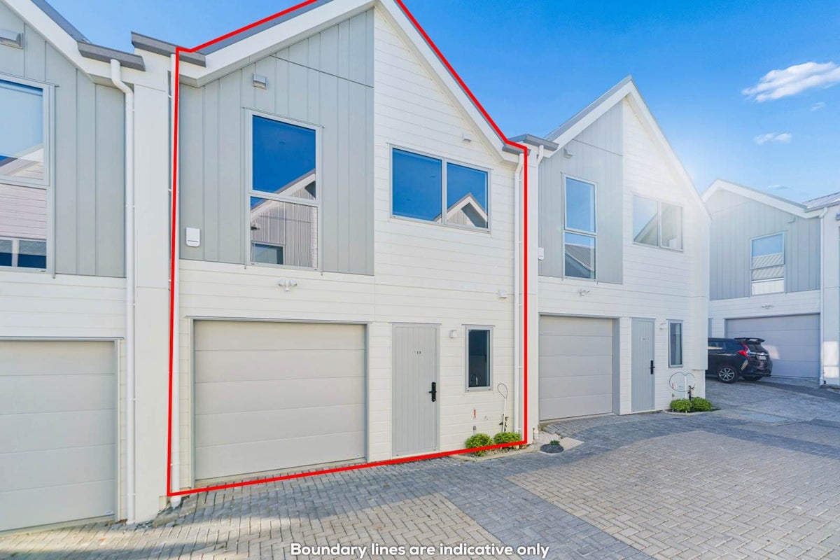 10B Clensmore Place, Torbay, Auckland - Carousel 2