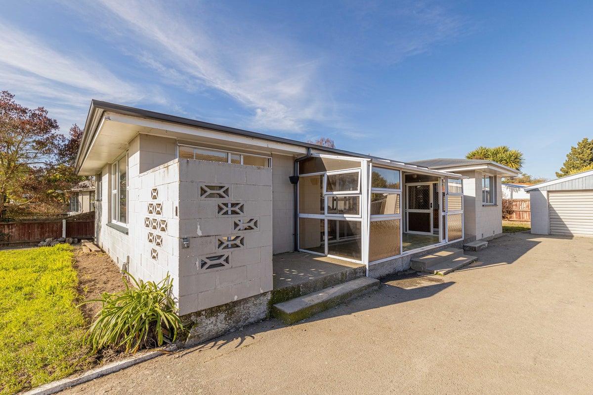 6 Besant Place, Avondale, Christchurch - Carousel 2