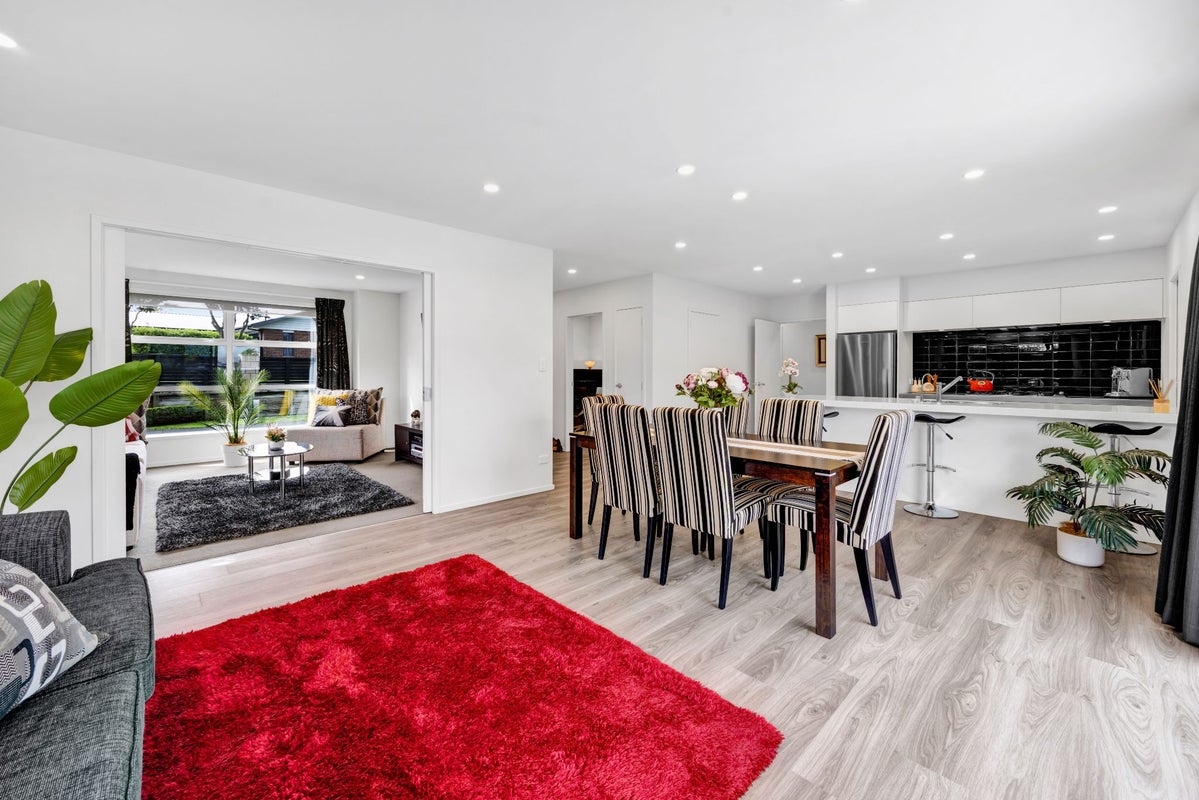 16 Jules Crescent, Bell Block, New Plymouth - Carousel 2