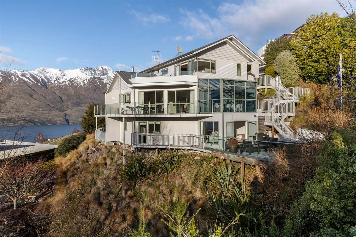 4B Manata Lane, Fernhill, Queenstown - Carousel 25