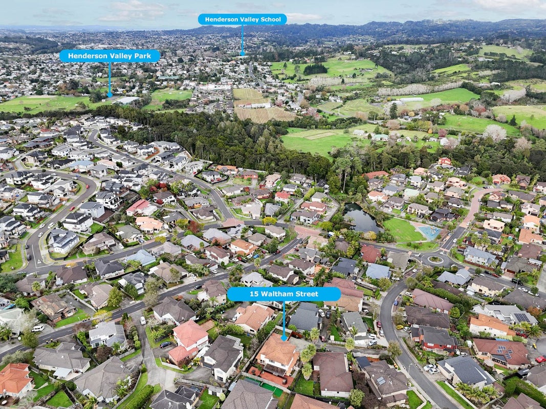 15 Waltham Street, Henderson, Auckland - Carousel 43