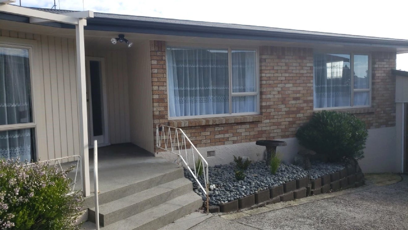 166 Newcastle Road, Nawton, Hamilton - Carousel 1