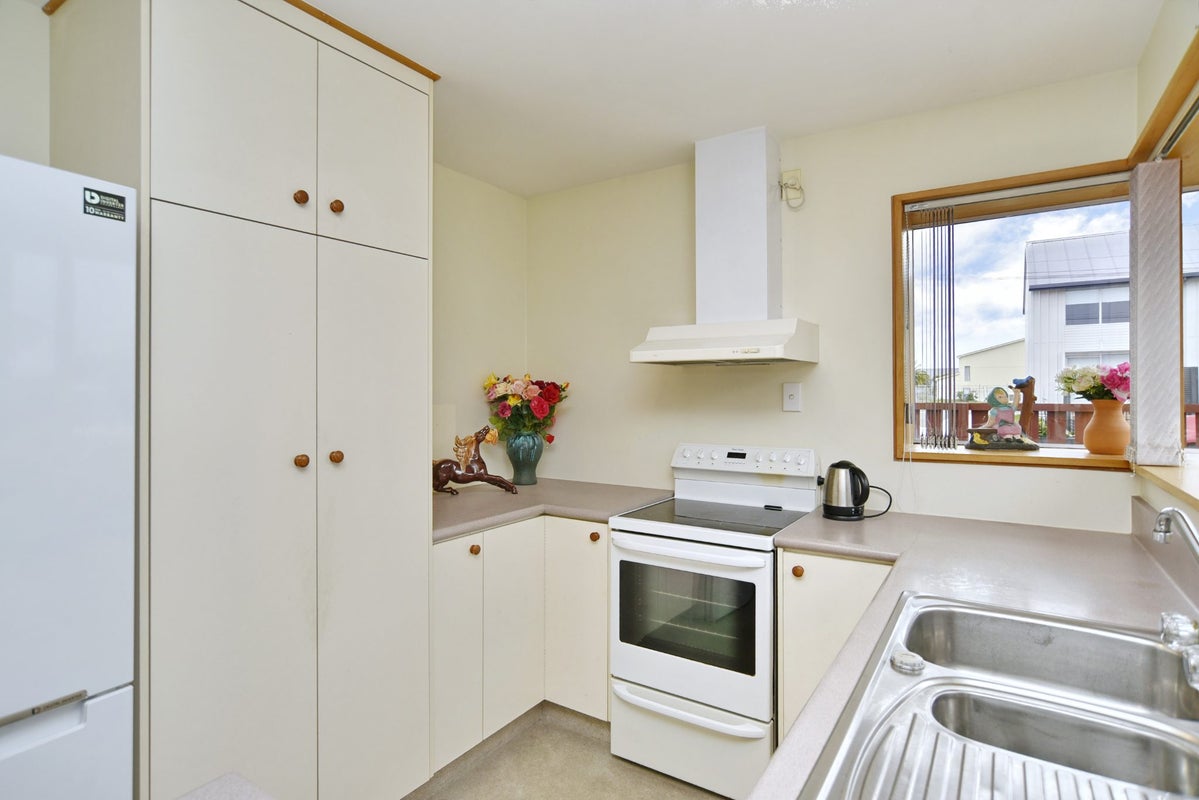 106 Hawke Street, New Brighton, Christchurch - Carousel 2