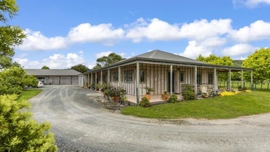 5 Gum Spear Road, Takanini, Auckland - Carousel 1