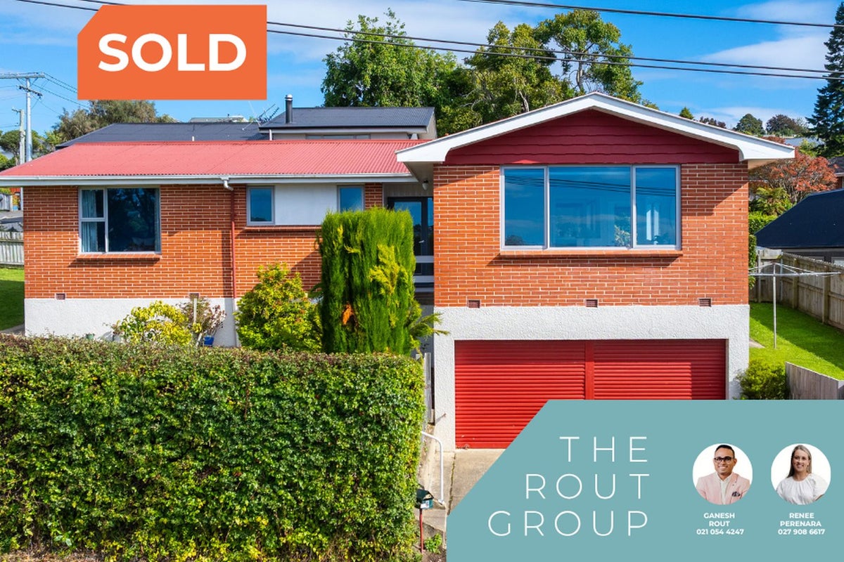 6 Gibson Street, Wakari, Dunedin - Carousel 1