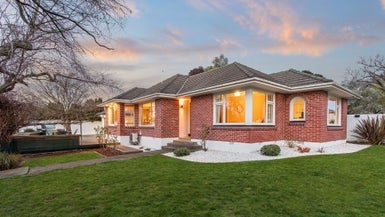 45 Harris Crescent, Papanui, Christchurch - Carousel 1