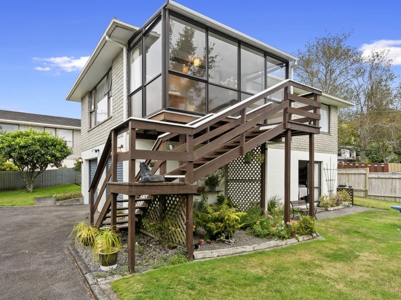 2/50 Doralto Road, Frankleigh Park, New Plymouth - Carousel 1