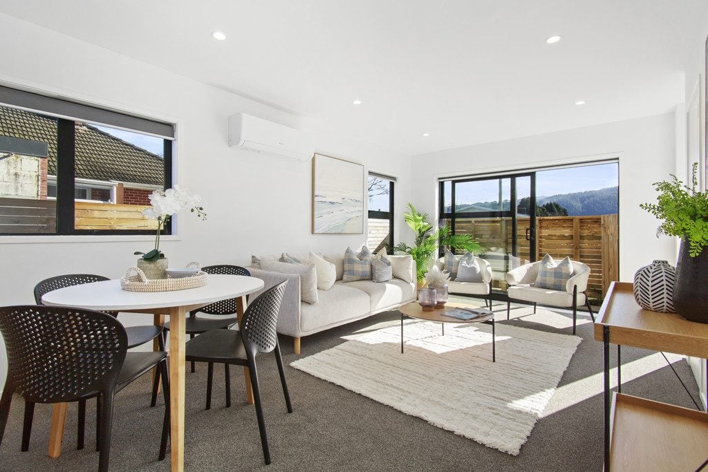 16A Joseph Grove, Elderslea, Upper Hutt - Carousel 2