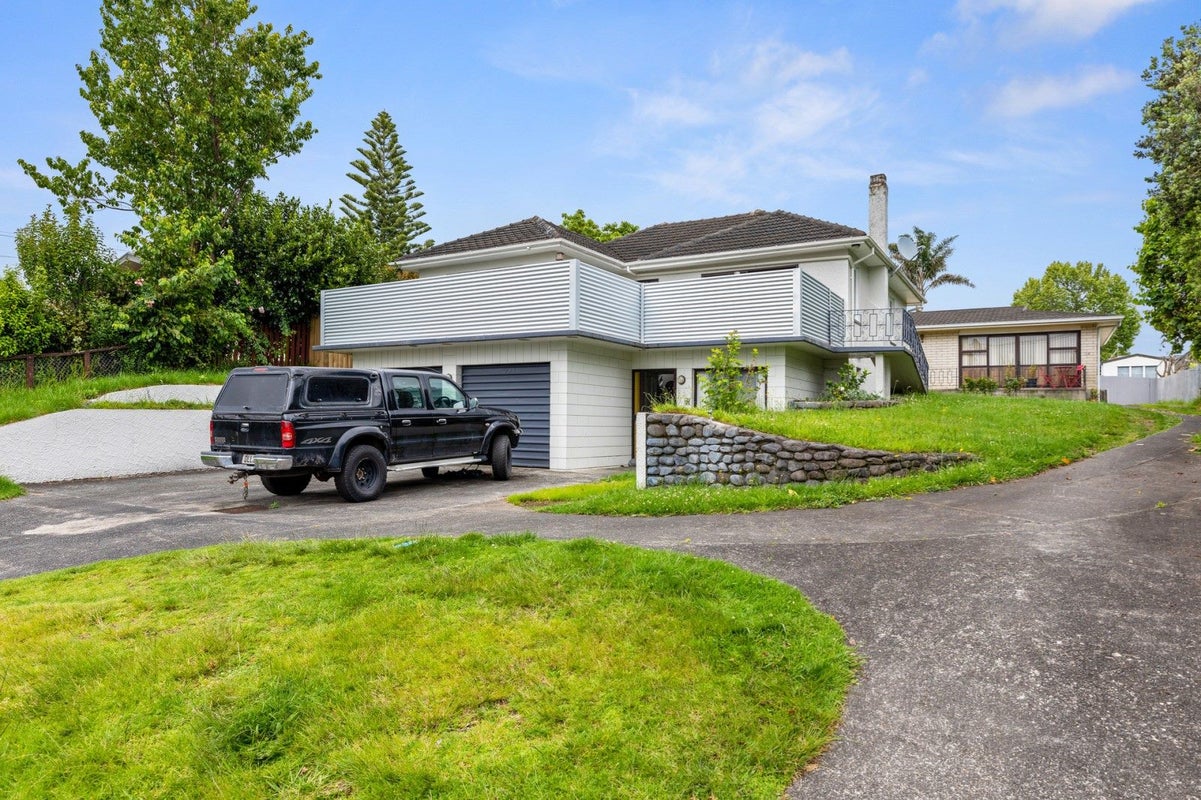 16A Kent Street, Gate Pa, Tauranga - Carousel 1
