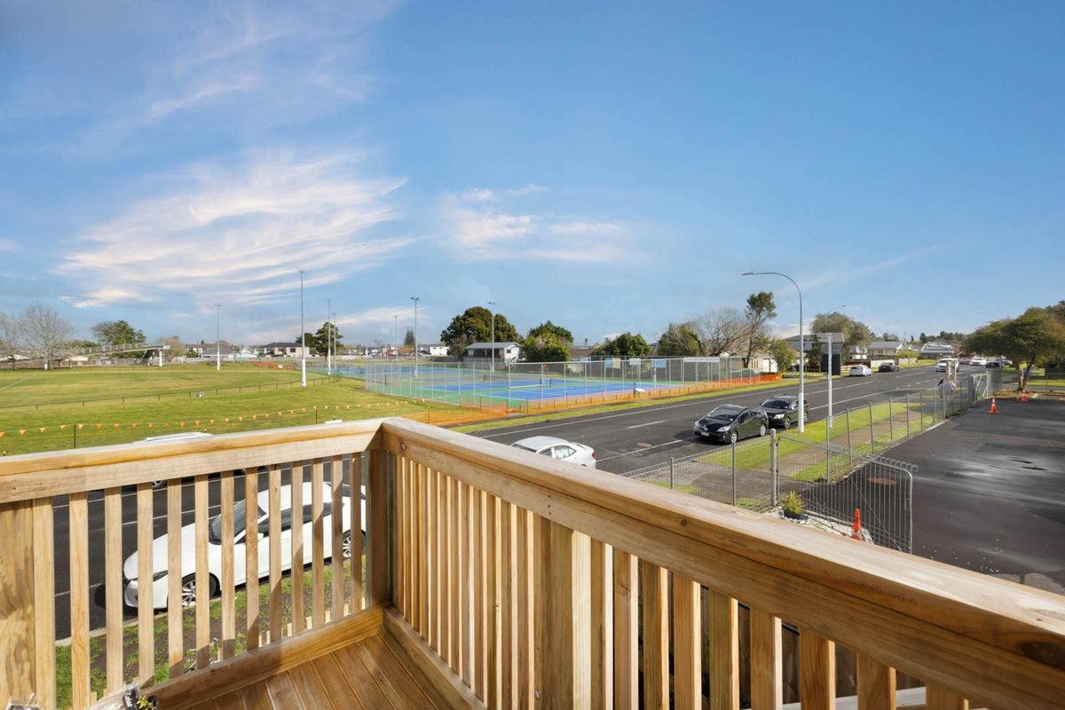 1 Malwa Lane, Manurewa, Auckland - Carousel 13
