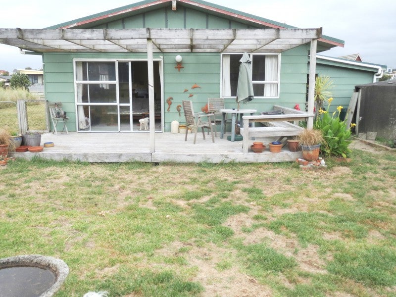 41 Park Avenue, Waitarere Beach, Levin - Carousel 16