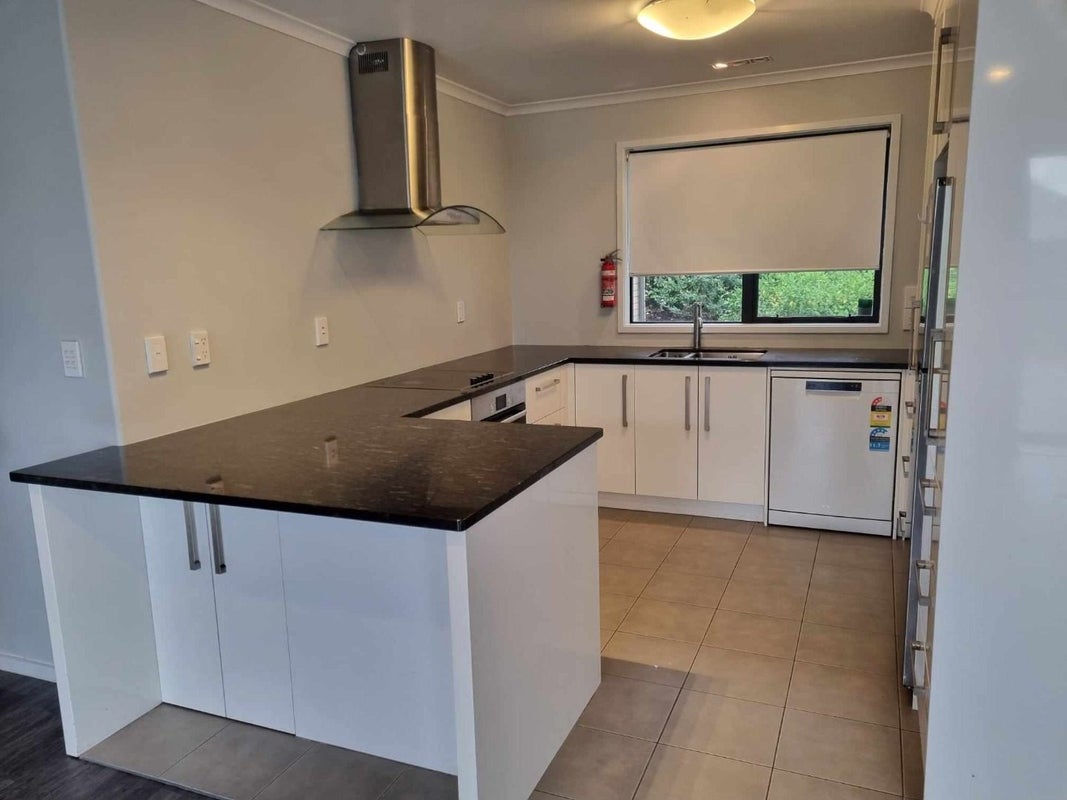 33 Devon Street, Glenholme, Rotorua - Carousel 2