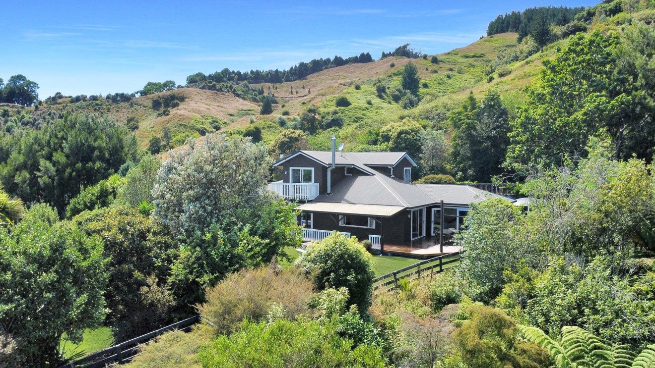 1377E Manawahe Road, Manawahe, Whakatane - Carousel 1
