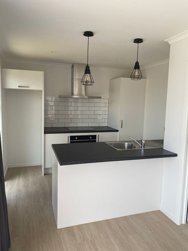 21 Hillcrest Road, Hillcrest, Hamilton - Carousel 14