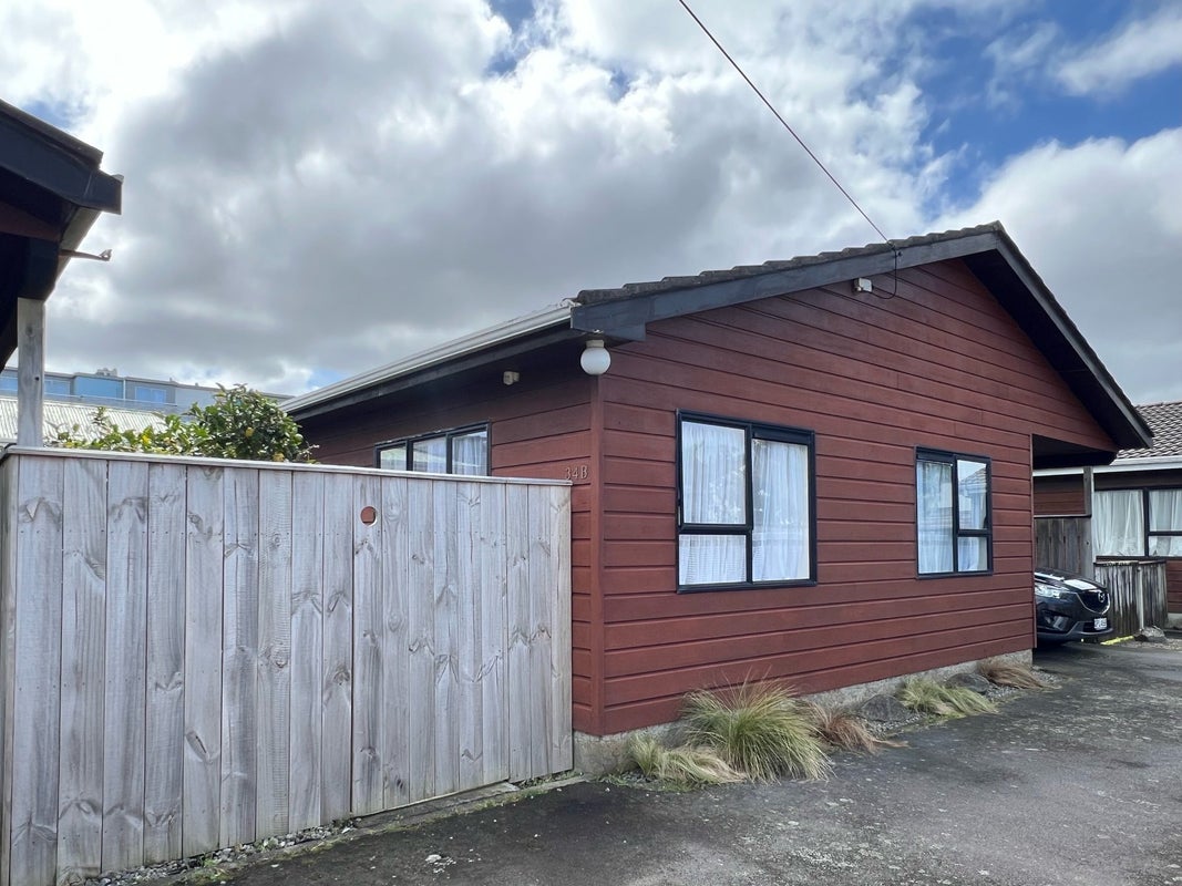34B Richmond Street, Petone, Lower Hutt - Carousel 1
