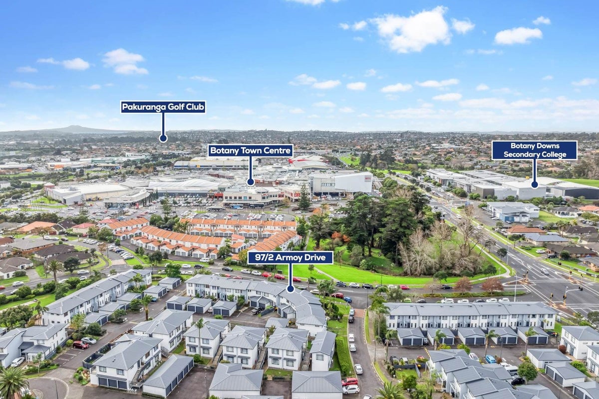 97/2 Armoy Drive, East Tamaki, Manukau City, Auckland - Carousel 2