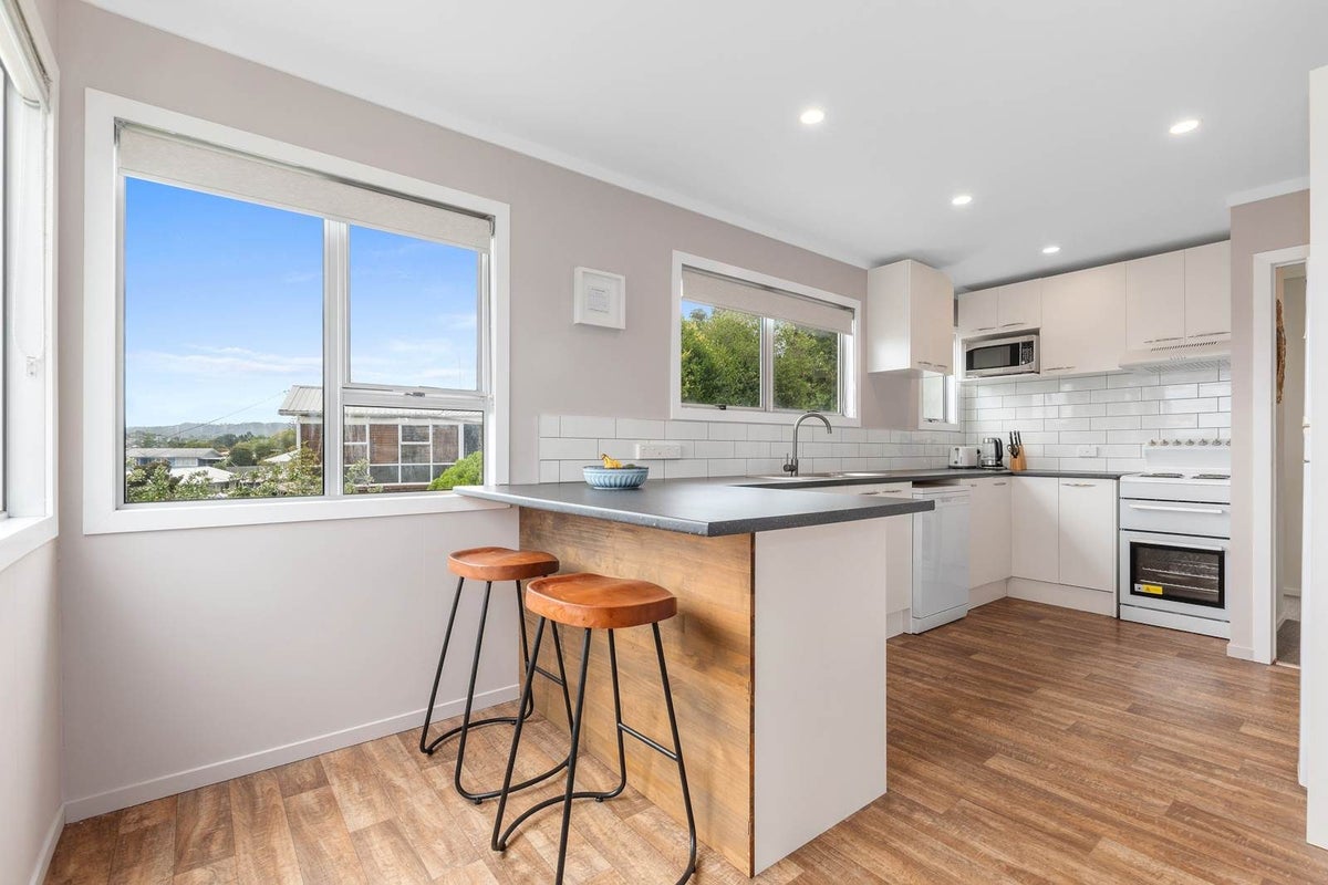 33 Raewyn Street, Morningside, Whangarei - Carousel 2