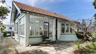 13 Dundas Street, Seatoun, Wellington - Carousel 1