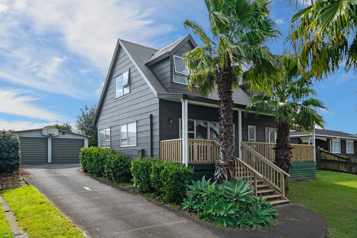 5 Lorelei Place, Opaheke, Papakura - Carousel 1