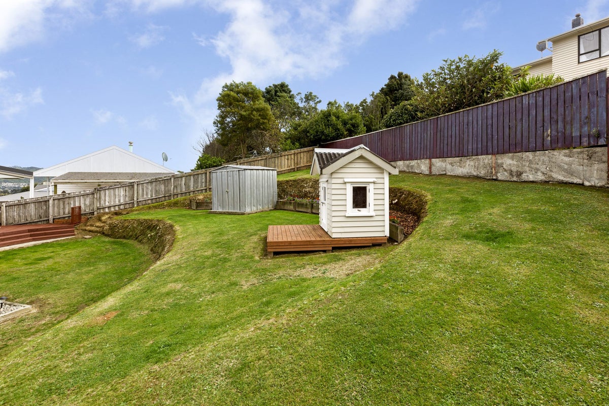 470 Warspite Avenue, Ascot Park, Porirua - Carousel 2