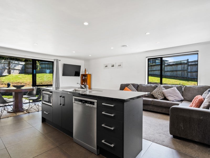 3 Pinehurst Close, Kamo, Whangarei - Carousel 2