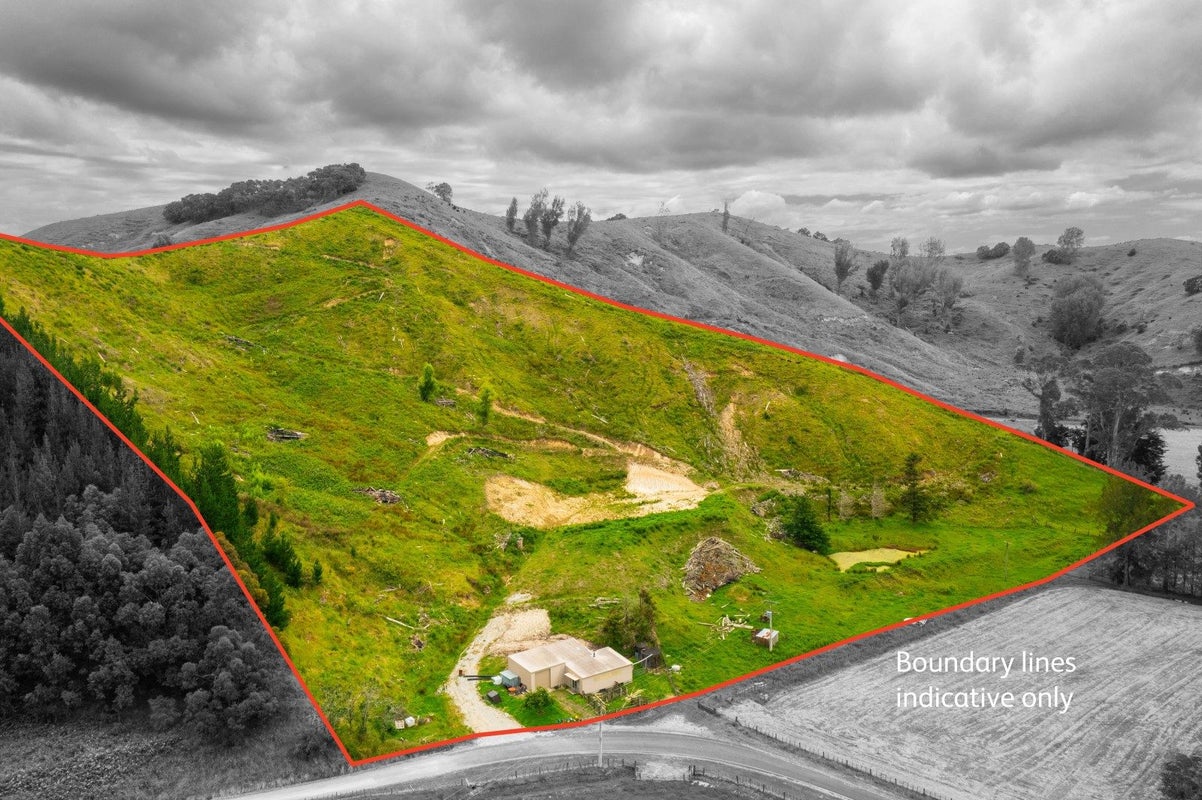162 Lake Road, Waituhi, Gisborne - Carousel 1