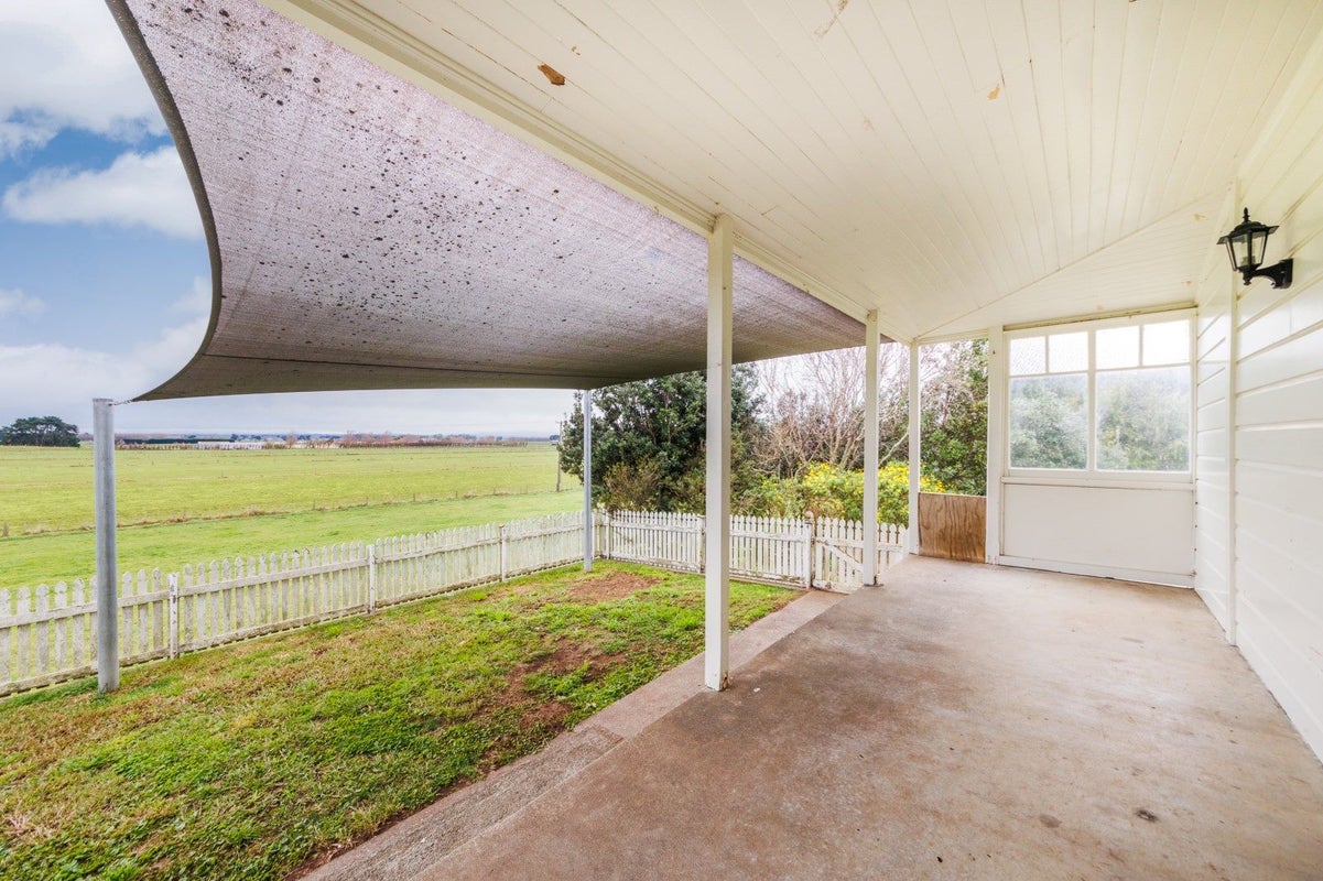 338 Couper Road, Glen Oroua, Palmerston North - Carousel 25