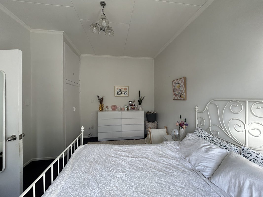 27 Mckinley Crescent, Brooklyn, Wellington - Carousel 20
