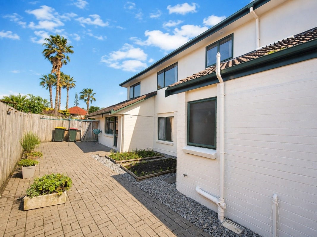 8 Auden Close, Somerville, Auckland - Carousel 21