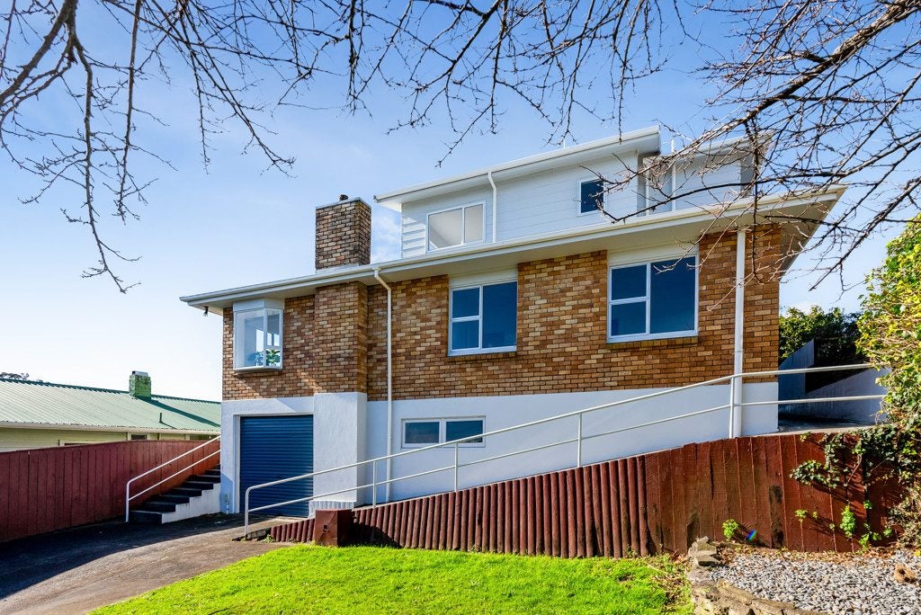 101 Pioneer Road, Moturoa, New Plymouth - Carousel 1