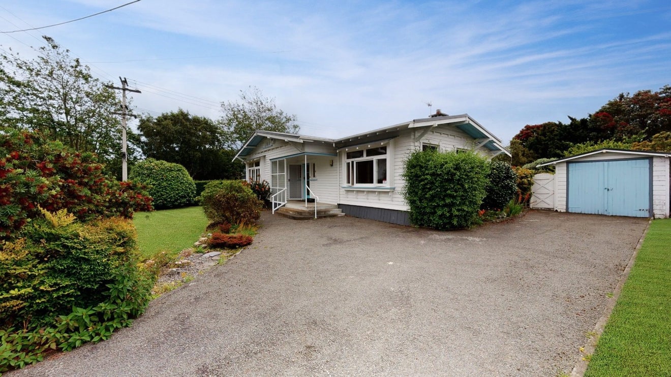12 Saint Leonard Street, Saint Johns Hill, Whanganui - Carousel 2