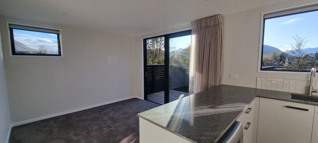 6 Arran Lane, Jacks Point, Queenstown - Carousel 8