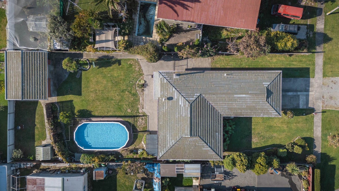 6 Robinson Street, Grovetown, Blenheim - Carousel 21