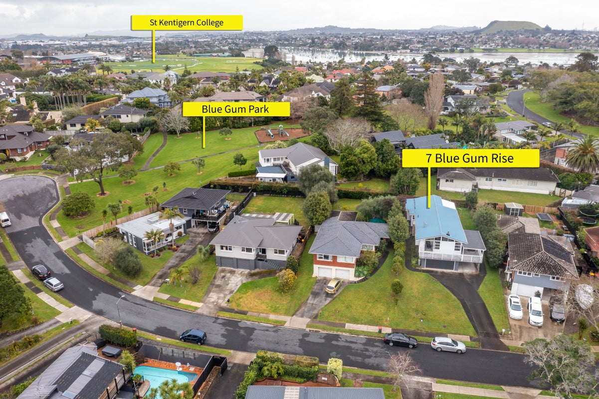 7 Blue Gum Rise, Sunnyhills, Auckland - Carousel 2